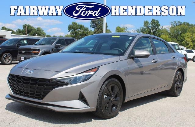 2021 Hyundai Elantra - $19,677