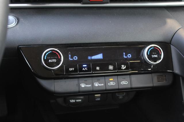 2021 Hyundai Elantra - $19,677