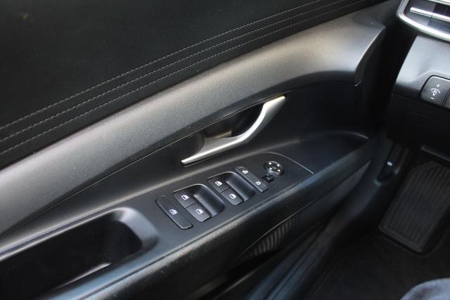 2021 Hyundai Elantra - $19,677