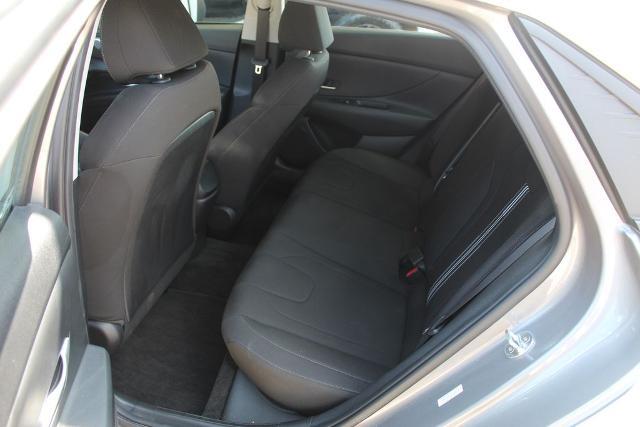 2021 Hyundai Elantra - $19,677