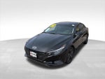 2022 Elantra Thumbnail 3