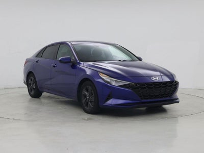 2022 Hyundai Elantra SEL 4DR Sedan