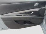 2022 Elantra Thumbnail 18