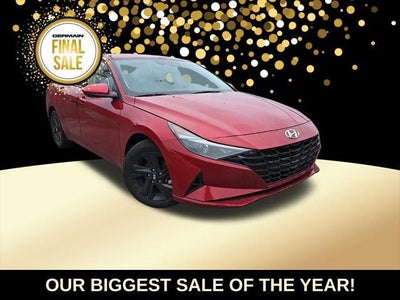 2023 Hyundai Elantra SEL 4DR Sedan