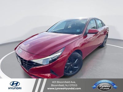 2023 Hyundai Elantra SEL 4DR Sedan