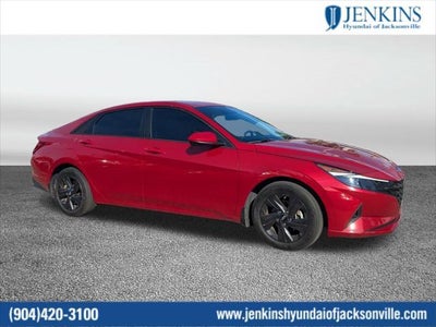 2023 Hyundai Elantra SEL 4DR Sedan