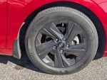2023 Elantra Thumbnail 18