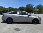 2023 Elantra Thumbnail 9
