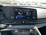 2023 Elantra Thumbnail 18