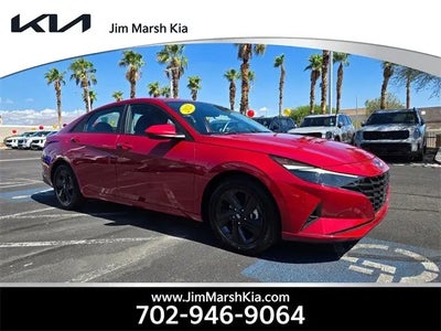 2021 Hyundai Elantra SEL 4DR Sedan