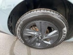 2022 Elantra Thumbnail 9