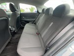 2022 Elantra Thumbnail 18