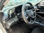 2022 Elantra Thumbnail 10