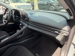 2022 Elantra Thumbnail 17