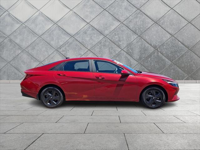 2023 Hyundai Elantra - $18,137