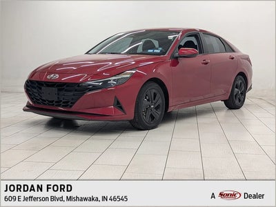 2023 Hyundai Elantra SEL 4DR Sedan
