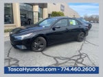 2023 Elantra Thumbnail 1