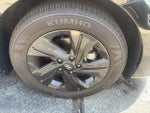 2023 Elantra Thumbnail 32