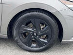 2023 Elantra Thumbnail 7