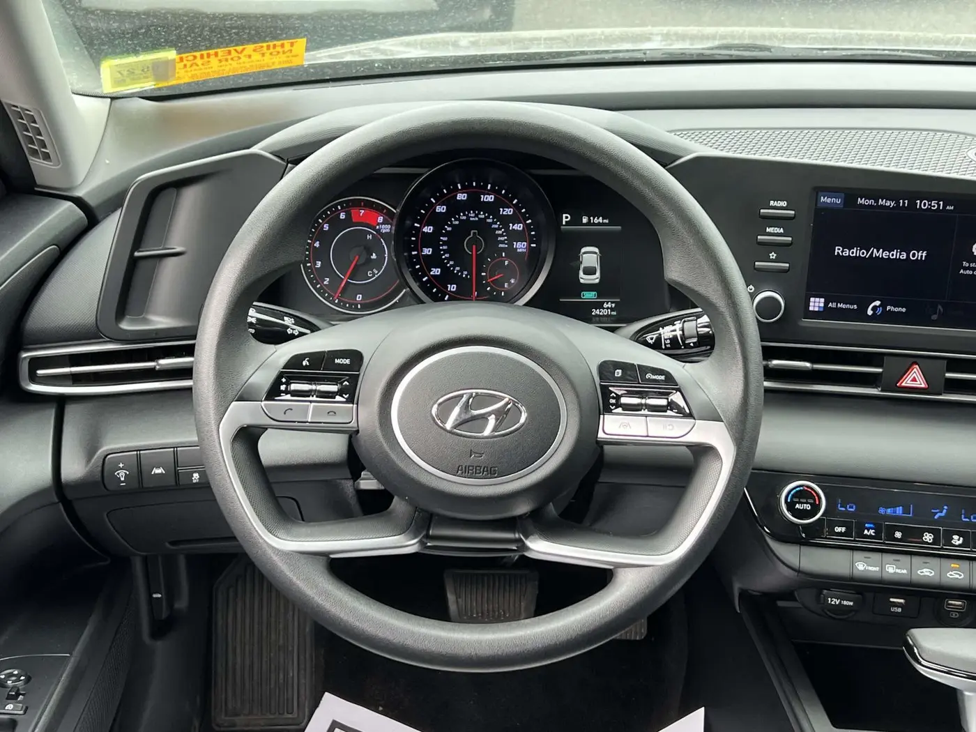 2023 Hyundai Elantra - $18,738