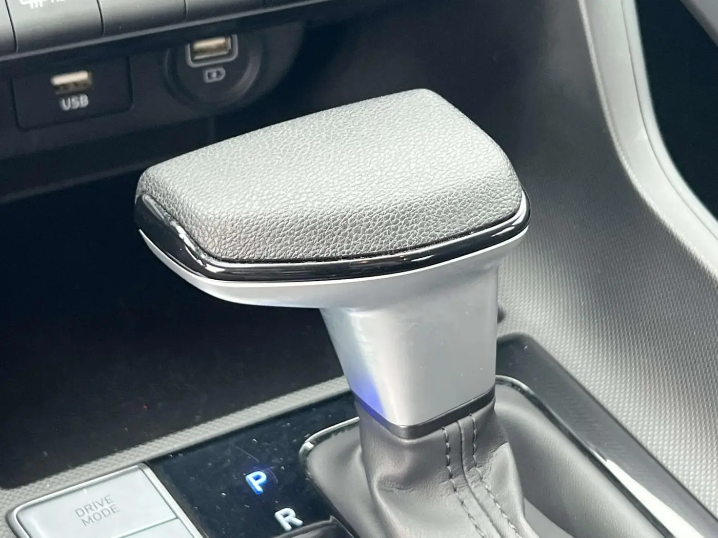 2023 Hyundai Elantra - $18,738
