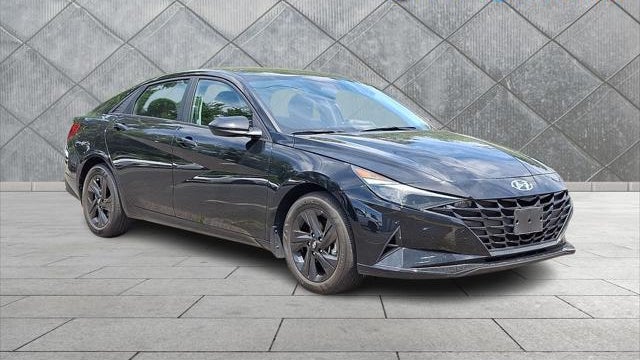 Preowned 2023 Hyundai ELANTRA SEL for Sale