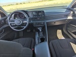 2023 Elantra Thumbnail 15