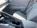 2023 Elantra Thumbnail 17