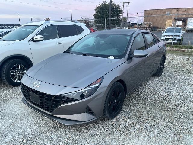 2021 Hyundai Elantra - $14,750