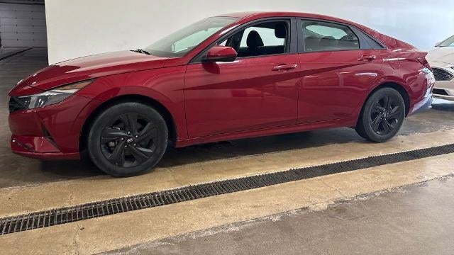 Preowned 2022 Hyundai ELANTRA SEL for Sale