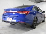 2022 Elantra Thumbnail 4