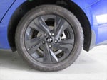 2022 Elantra Thumbnail 9