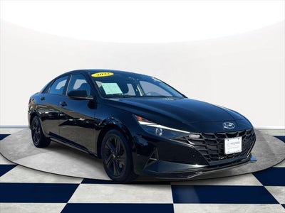 Photo of a 2022 Hyundai Elantra SEL 4DR Sedan for sale