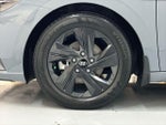 2023 Elantra Thumbnail 10