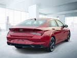 2023 Elantra Thumbnail 3