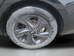 2023 Elantra Thumbnail 30