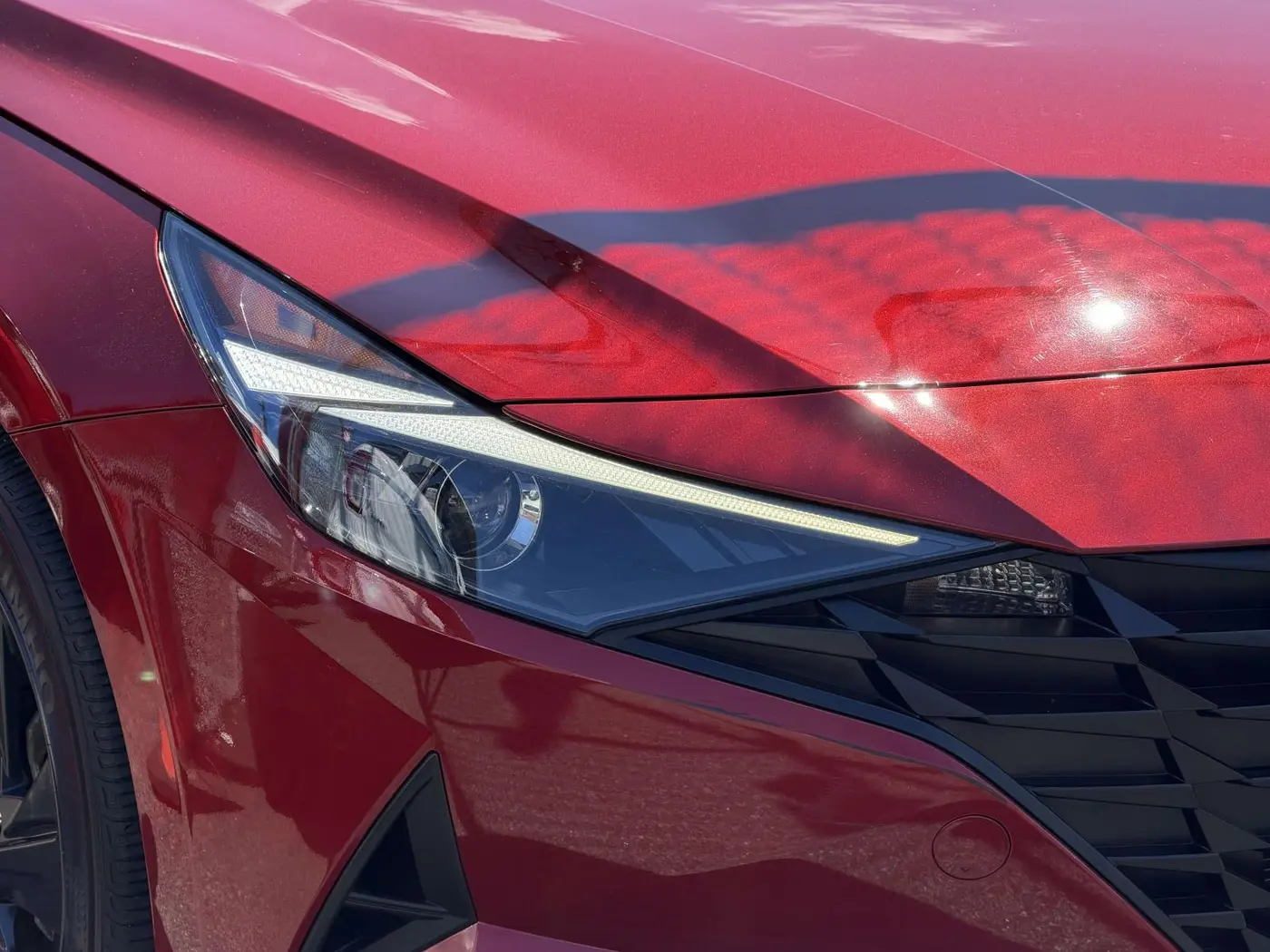 2023 Hyundai Elantra - $18,338