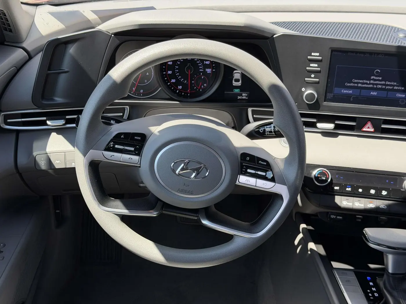 2023 Hyundai Elantra - $18,338
