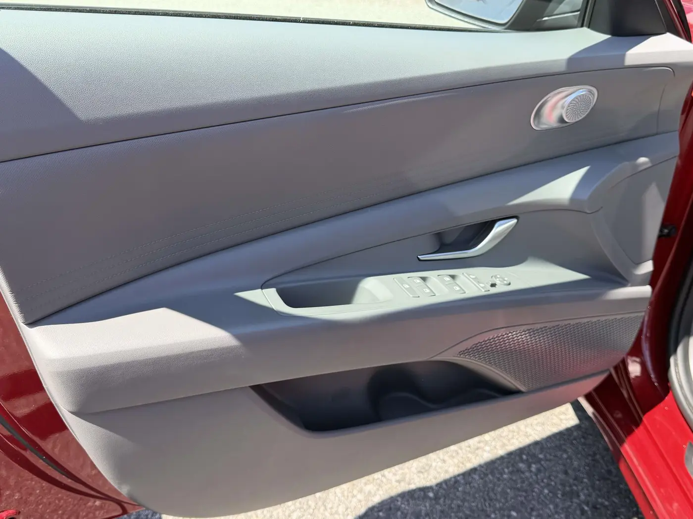 2023 Hyundai Elantra - $18,338