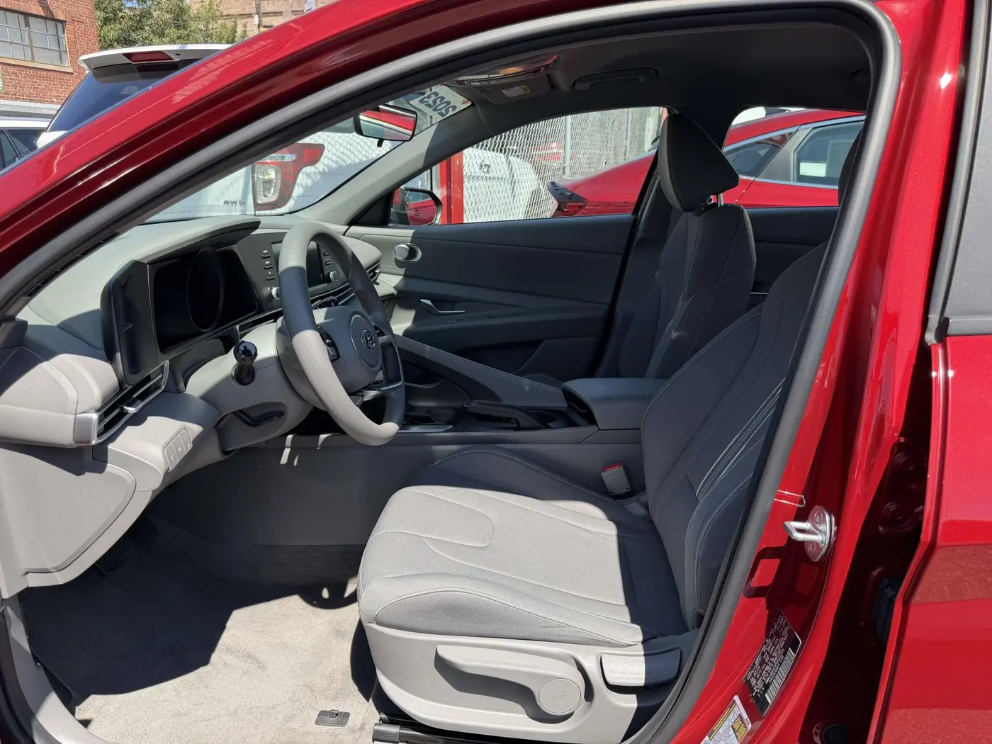 2023 Hyundai Elantra - $18,338