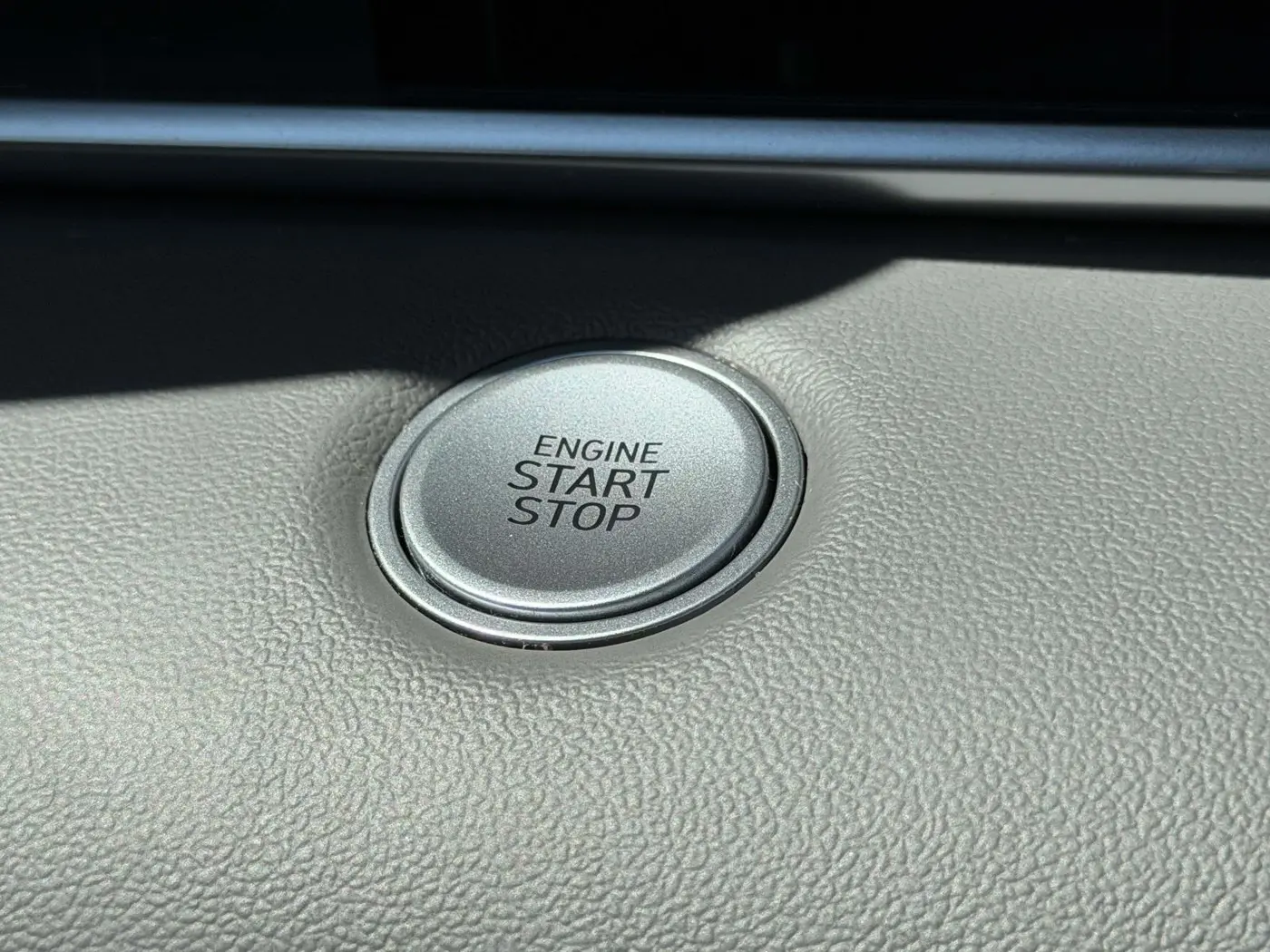 2023 Hyundai Elantra - $18,338