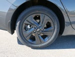 2023 Elantra Thumbnail 11