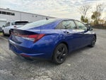 2022 Elantra Thumbnail 7