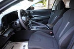 2022 Elantra Thumbnail 4