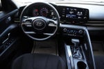 2022 Elantra Thumbnail 11