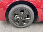 2023 Elantra Thumbnail 11