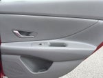 2023 Elantra Thumbnail 16