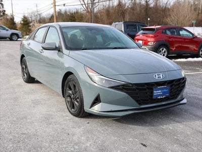 Photo of a 2023 Hyundai Elantra SEL 4DR Sedan for sale