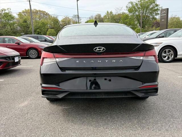 2023 Hyundai Elantra - $19,898