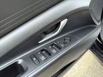 2023 Elantra Thumbnail 19